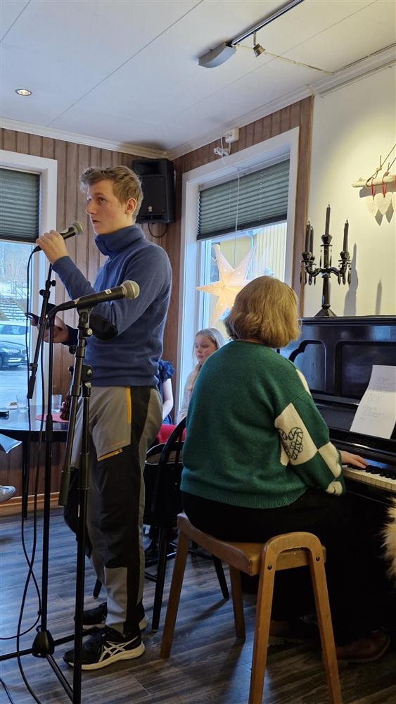 Julekonsert 2024 Drøpping kafe - Klikk for stort bilde