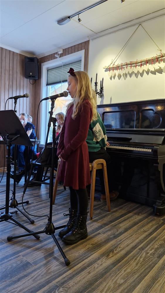 Julekonsert 2024 Drøpping kafe - Klikk for stort bilde