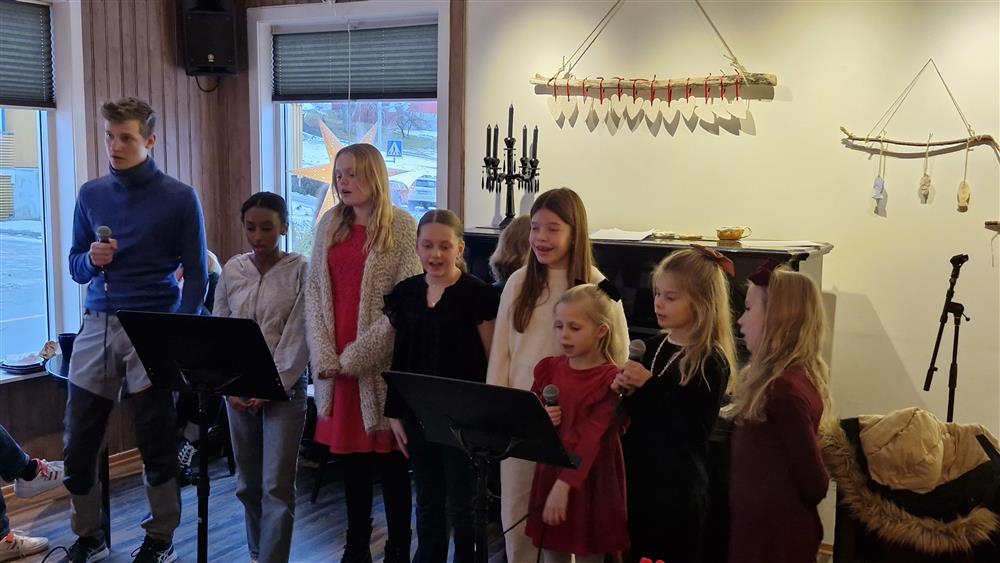 Julekonsert 2024 Drøpping kafe - Klikk for stort bilde