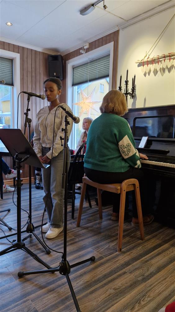 Julekonsert 2024 Drøpping kafe - Klikk for stort bilde